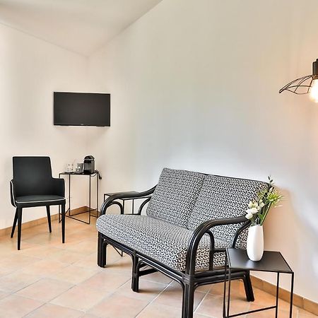 Quintessence Provence Bed and Breakfast Goult Eksteriør billede