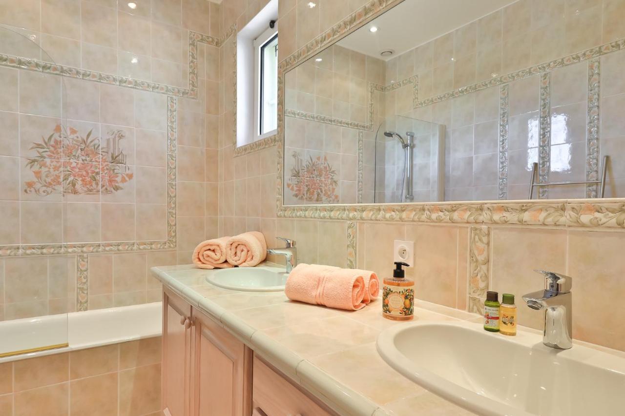 Quintessence Provence Bed and Breakfast Goult Eksteriør billede
